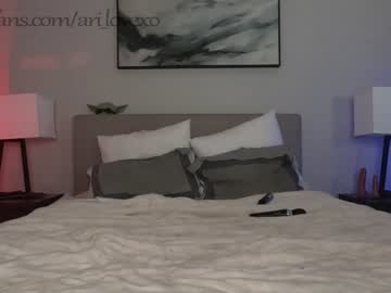 webcam couple ari_lovexo image #4757353