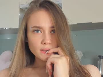 webcam girl miaaperry image #3804808