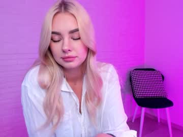 webcam girl 8a8y_nura image #1527809