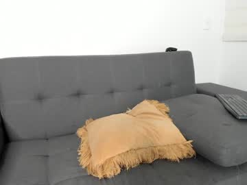 webcam girl abigail_w image #5852728