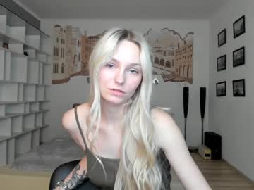webcam girl evamooni image #4617512