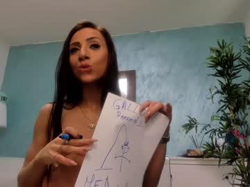 webcam girl bigtits_biggerass image #1291910
