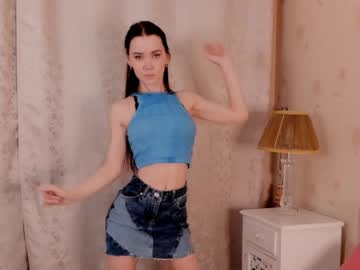 Cam for lorisheltons