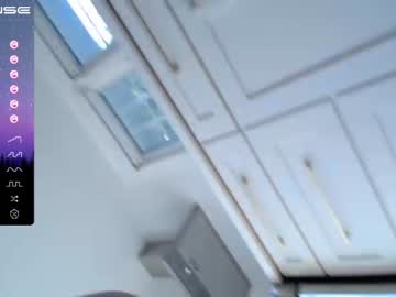 webcam girl anniegetyourgun image #4097586