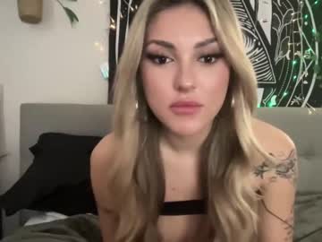 webcam girl kellysnowxo image #4350252