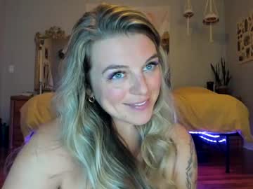 webcam girl bumble_bees45 image #5238466