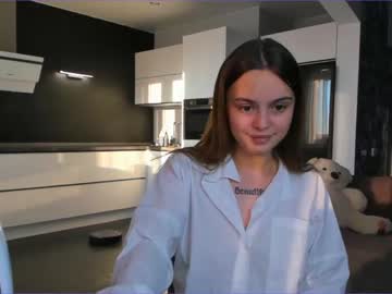 webcam girl adelina__argent image #782337