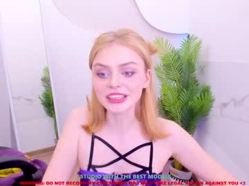 webcam girl tinkywinky_coy image #2055078