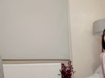webcam girl snowww_white image #4943362