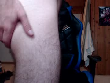 webcam man gorillaman223 image #2008579
