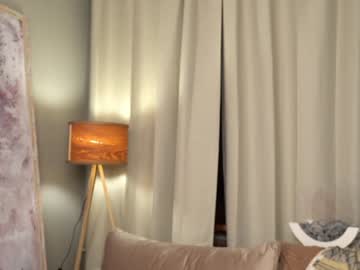 webcam girl hinatabroks image #6611372