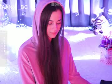 webcam girl taanni_bc image #3144250
