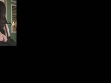 webcam girl ingridblondy94 image #4202072