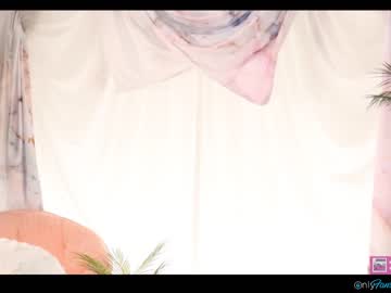 webcam girl blissense image #3656193