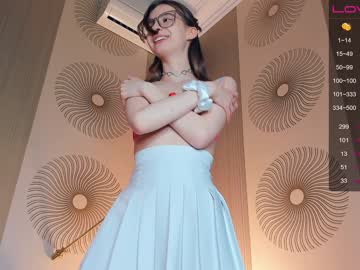 webcam girl happiness_call image #5013237