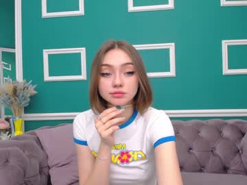 webcam girl adelewilson__ image #982804