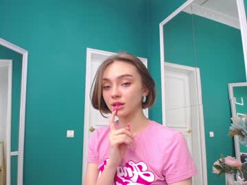 webcam girl adelewilson__ image #580478