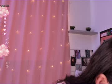 webcam girl alliesmiths image #2404144