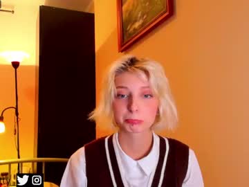 webcam girl lit1le_kitty_ image #2750425