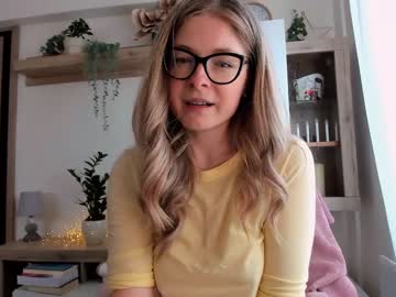 webcam girl bestgirl_ofthe_neighborhood image #4303454