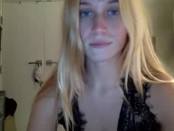 webcam girl daddyslittleangels_ image #406273