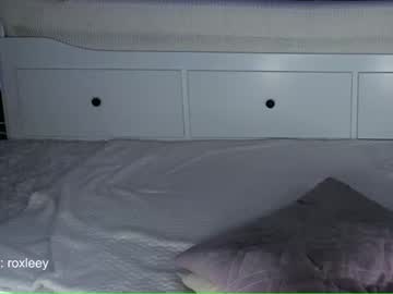 webcam girl roxy_blue_eyed_ image #2570182