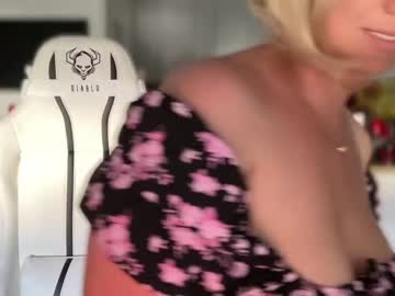 webcam girl kiradivine image #5082843