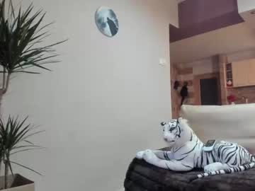 webcam girl sofiaandwonderland image #1950970