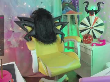 webcam girl _biscuitty image #283598