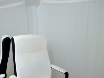 webcam girl ingridblondy94 image #2412730