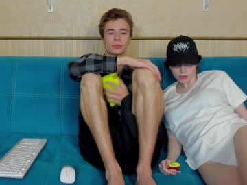 webcam couple pro100_look image #3064316