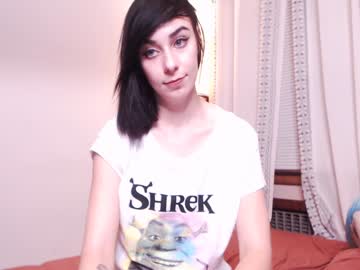 webcam girl eeeveee image #297555