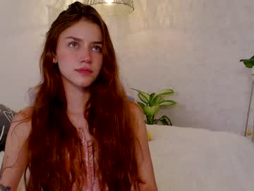webcam girl grettabenett_ image #1416205