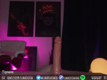 webcam girl lunaqueeeen image #3548779