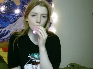 webcam girl lillygoodgirl image #4733989