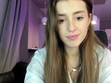 webcam girl coy_amina_ image #2958672