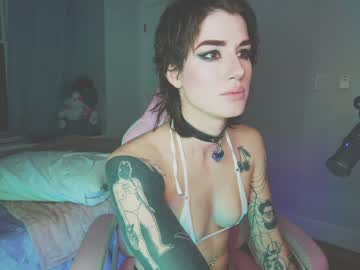 webcam girl aynmarie image #4835344