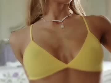 webcam girl littlegreekflower image #6665099