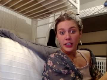webcam girl bambis_honeypot image #980957