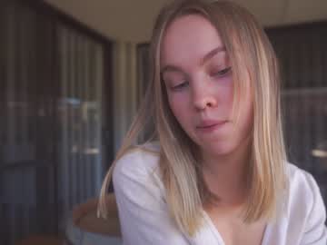 webcam girl bibi_it_is image #3967773