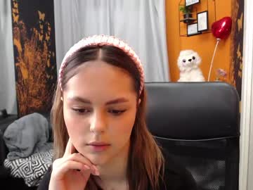 webcam girl simply_lily image #3473431