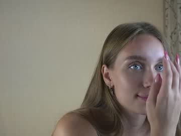webcam girl 2girls_1dream image #4791684