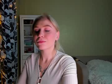 webcam girl lil_shynee image #5924147