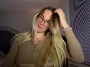 webcam girl mariah95 image #3234776