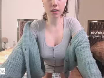 webcam girl lilamytee1 image #1277878