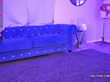 webcam girl priscillawtff image #4136022