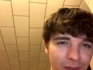 webcam man tommythegunnthe1 image #3442028