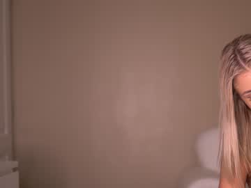 webcam girl nikkimagic image #1549355