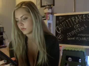 webcam girl charlitbaker image #606960