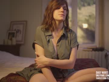 webcam girl claire_moulin image #1307661